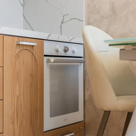 Pearl Coast Drymades Elegant 2br By Pikhost *